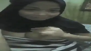 Bokep Jilbab Istri Solehah Hitam Sisi Gelap Lumer