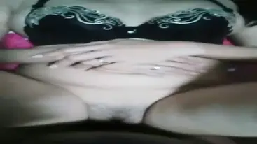 Bokep Olly J Mot Cewek Cantik Digoyang Kontol Gede Brutal